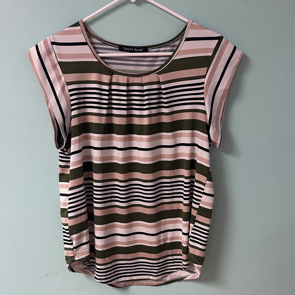 Sweet Rain Women's Multicolor Striped Tee